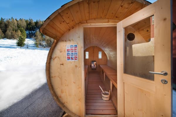 Alpen Village Hotel,Copper Face Jacks Ski Trip