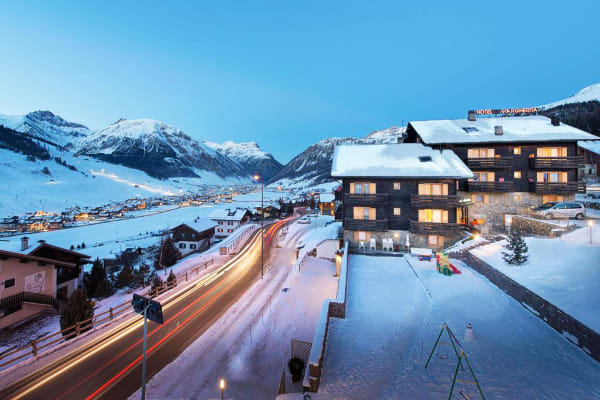 Hotel Margherita,Copper Face Jacks Ski Trip