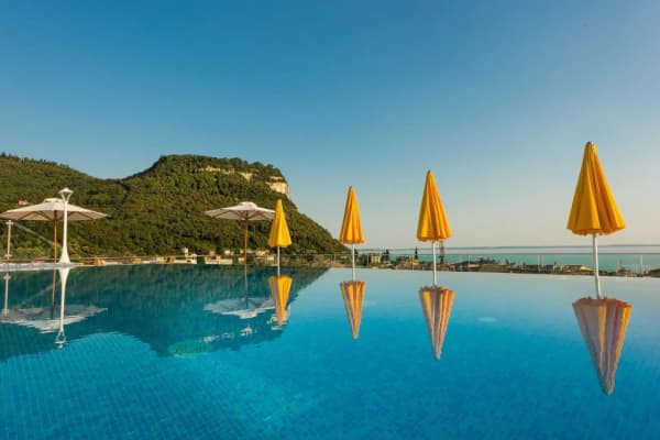 Sky Pool Hotel Sole Garda,Garda
