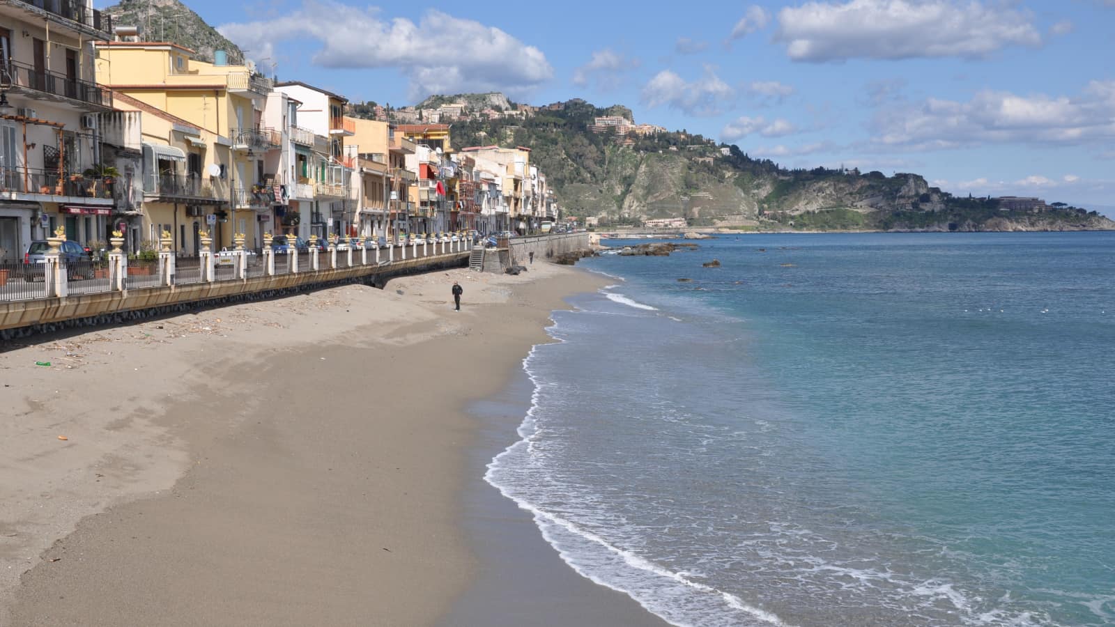 Giardini naxos mare