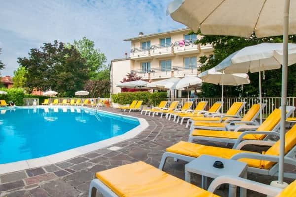 Hotel Du Parc, Sirmione - Topflight Lake Garda