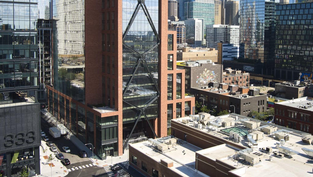 Exterior wide angle view of 800 Fulton Market