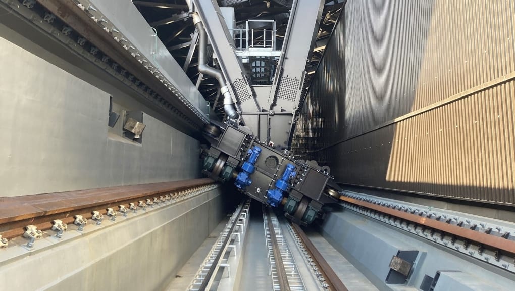 Interior view of the bogie for the retractable roof in ES CON Field Hokkaido