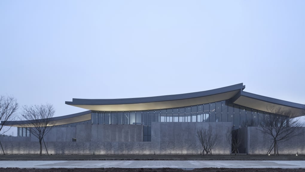 Front view of Lizhuang Museum