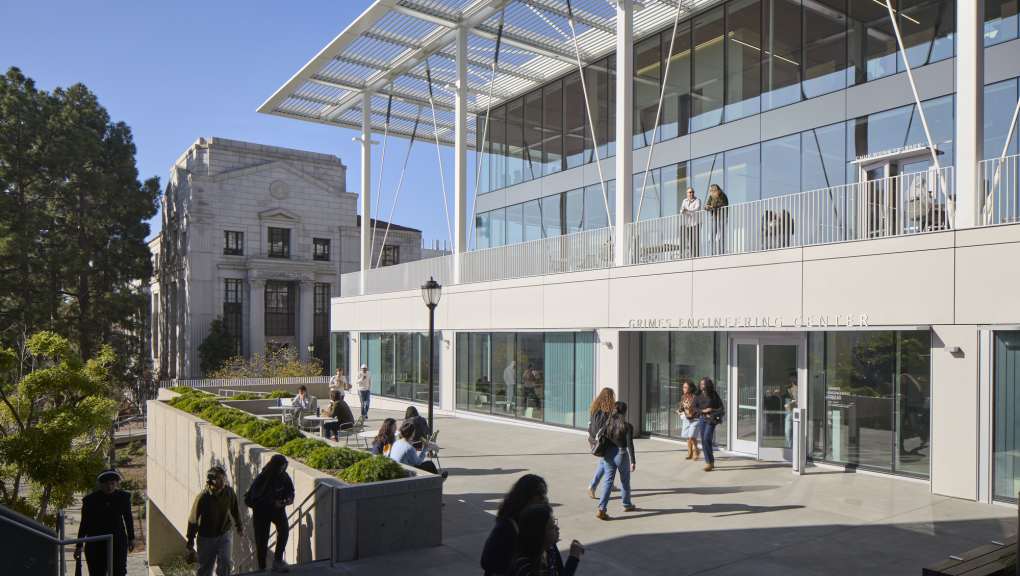 Side view of the university. Copyright: Dave Burk, 2026.