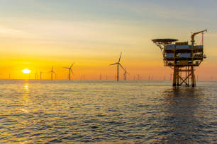 Extending the service life of marine structures: </br>offshore