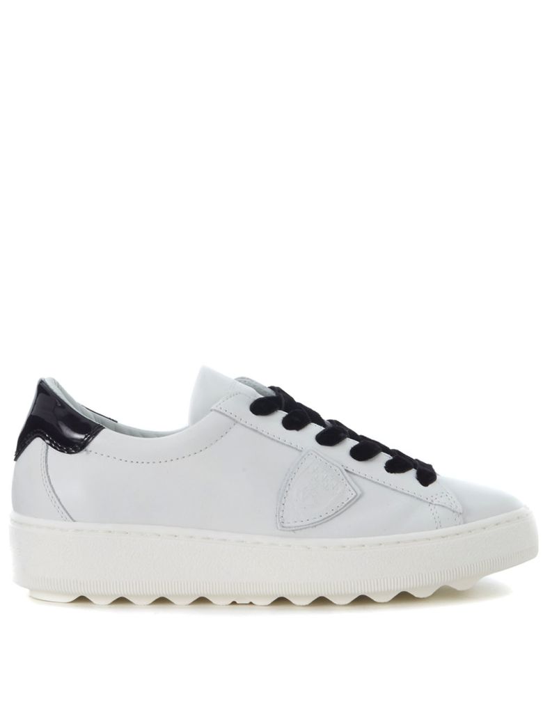 PHILIPPE MODEL MADELEINE BLACK AND WHITE LEATHER SNEAKER,10627442