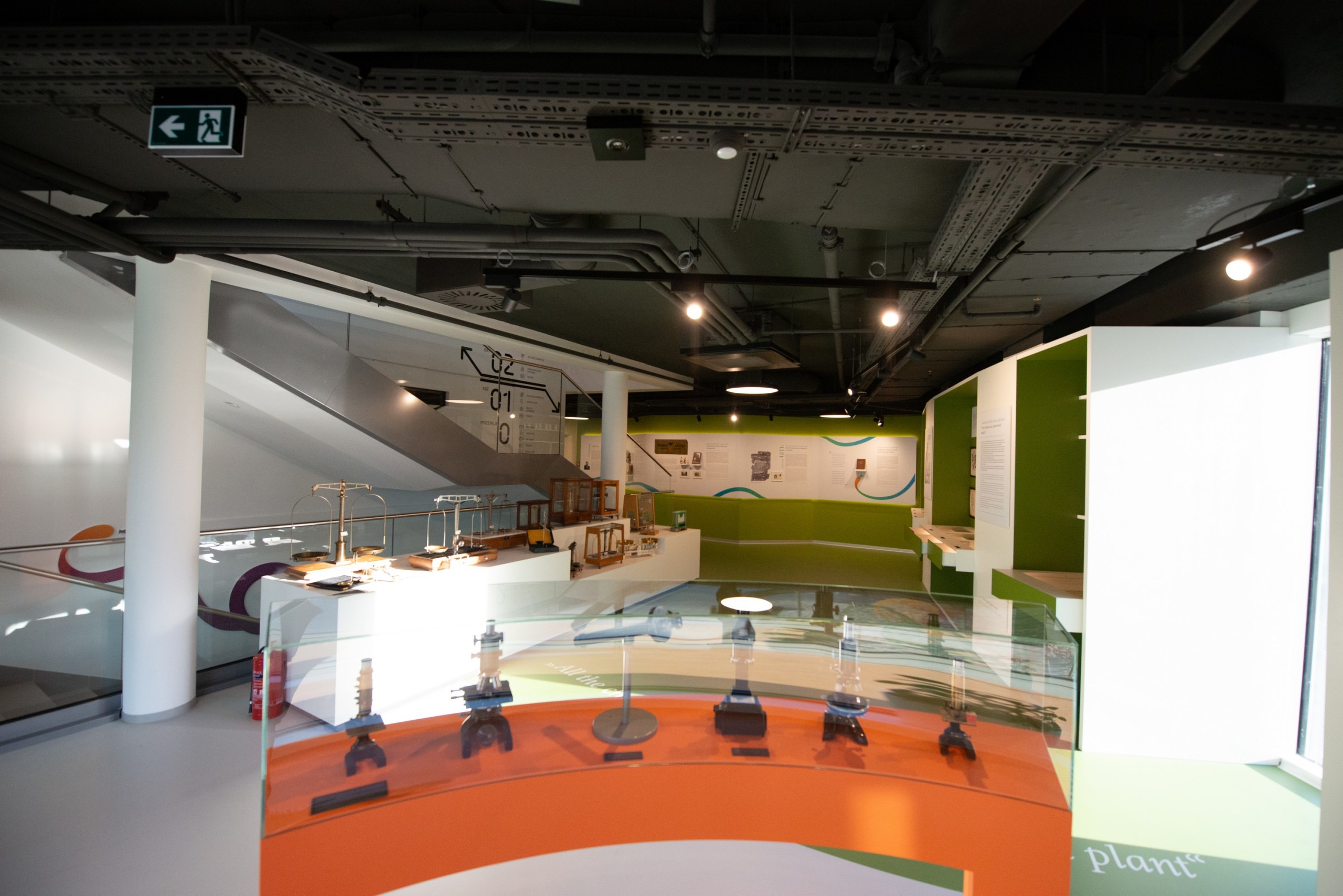 Postav JGL Muzej Farmacije