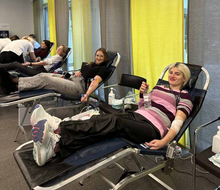 Rekordna akcija darivanja krvi: čak 54 zaposlenika JGL-a darovalo krv 