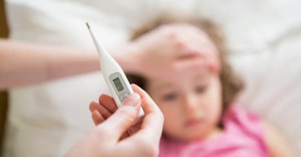 Mách mẹ một số bệnh thường gặp ở trẻ vào mùa nắng nóng  và cách phòng tránh hiệu quả