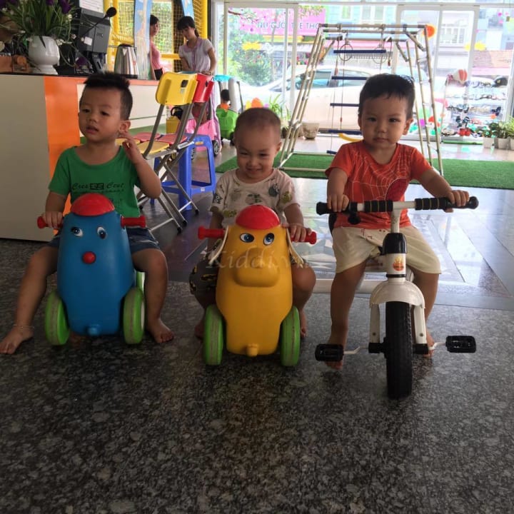 Giới thiệu trường mầm non Clever Kids Montessori - Nguyễn Sơn