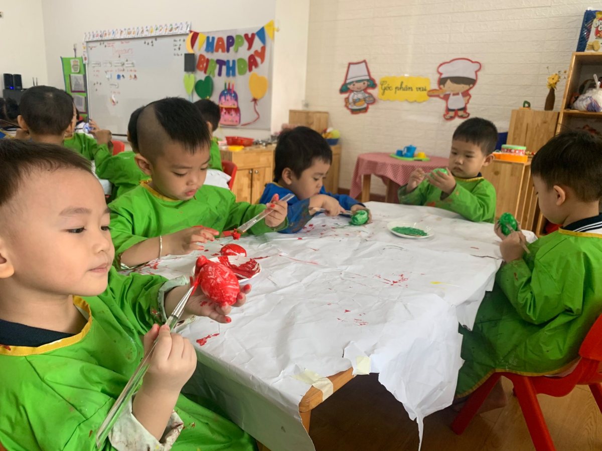 PHÁT HIỆN Ổ TRỨNG KHỦNG LONG CÒN NGUYÊN VẸN TẠI KHU RỪNG GLOBAL KIDS