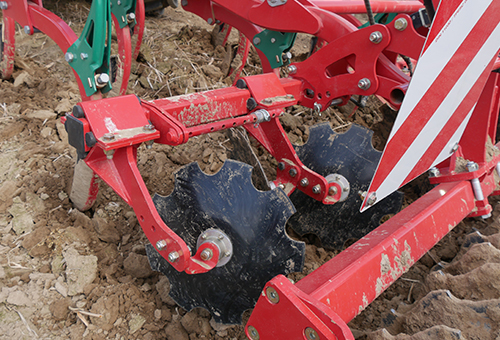 Enduro levelling equipment