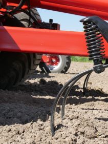 Kverneland DG2 High Capacity Pneumatic Seed Drill, superior depth control and high performance on field