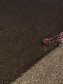 Kverneland 2300 S Providing the best soil preparation, with great range of accessories