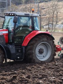 Kverneland Packomat, perfect seedbed while ploughing, kvernelands unique steel provides light and robust implement