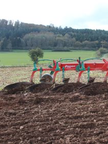 Kverneland AB AD, easy and efficient ploughing