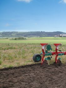 Kverneland Packomat, perfect seedbed while ploughing, kvernelands unique steel provides light and robust implement