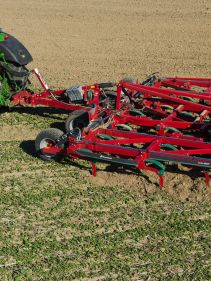 Turbo T i-Tiller providing high quality and solid output on the field