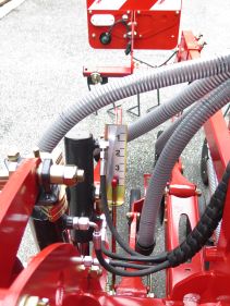 Kverneland e-drill maxi plus, isobus, IsoMatch, adustable hopper