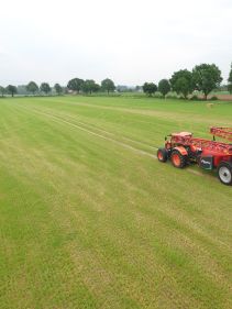 Kverneland iXtrack T4, effective, precise, stable and easy on field