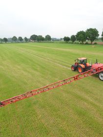 Kverneland iXtrack T4, effective, precise, stable and easy on field