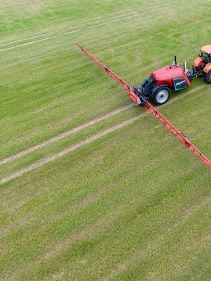 Kverneland iXtrack T4, effective, precise, stable and easy on field