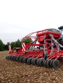 Kverneland ts-drill, cost efficient combined with high performance on the field