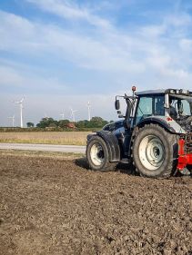Kverneland DTX operating on low power requirements and long durability on field