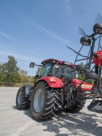 Double Rotor Rakes - VICON ANDEX 705 EVO - 705 VARIO, high performance and TerraLink Plus cardanic rotor providing improved quality of forage