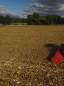 Choppers - VICON BROMEX CJ, suitable for grassland renewal, maize, sunflower and sorghum shredding. For tractors up to 120hp