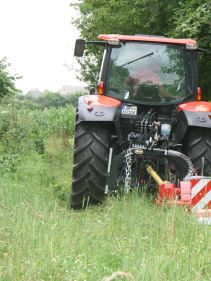 Choppers - VICON BROMEX M PLUS, suitable for road maintenance, clearing out field edges, ditches and hedges. High performance with front and rear choppers