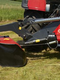 Plain Mowers - VICON EXTRA 390 - 395 - REAR MOUNTED DISC MOWERS, with its low weight providing high performances on field during operations