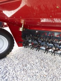 Mower Conditioners - Kverneland EXTRA 900, Unique Suspension providing Outstanding Ground Following