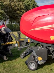 Fixed Chamber round balers - VICON RF 4325, produced for profesional and intensive operation