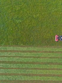 Mower Conditioners - VICON EXTRA 7100T VARIO - 7100R VARIO - EFFICIENT BUTTERFLY MOWER COMBINATION, outstanding performance with new QuattroLink suspension