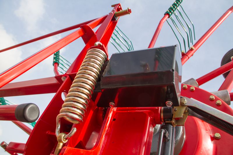 Double Rotor Rakes - Kverneland 9580 C - 9584 C - 9590 C Hydro, heavy duty rakes which performs in the toughest conditions