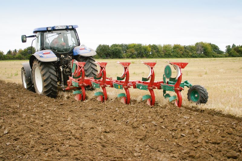 Reversible Mounted Ploughs - Kverneland ES-LS, unique steel treatment provides great life time and makes it easy in use during operation