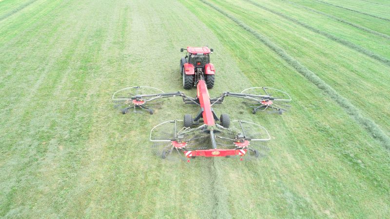 Four Rotor Rakes - VICON ANDEX 1304 PRO, super efficient in use during field operation with ISOBUS option