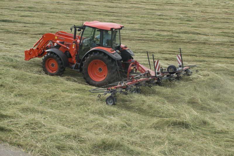 Mounted Tedders - Vicon Fanex 604 - 804, ideal for hay making also low weight and low power requirments