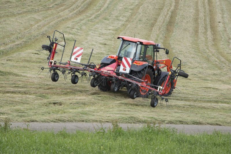 Mounted Tedders - Vicon Fanex 604 - 804, ideal for hay making also low weight and low power requirments