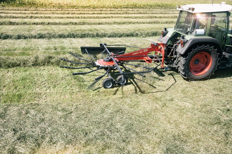 Single Rotor Rakes - VICON ANDEX 424-464, ProLine Gearbox technology for efficient performance