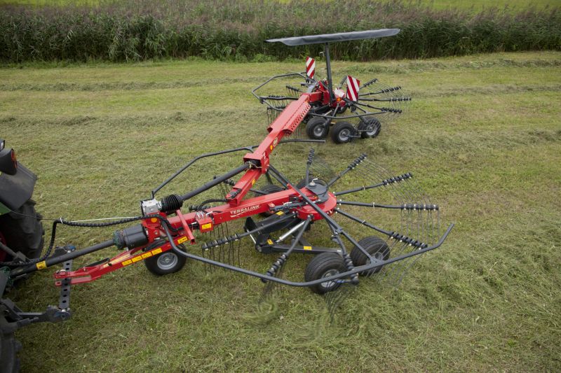 Double Rotor Rakes - Andex 714T VARIO - 714T EVO, CompactLine Gearbox provides almost maintenance free and great strengt during operation