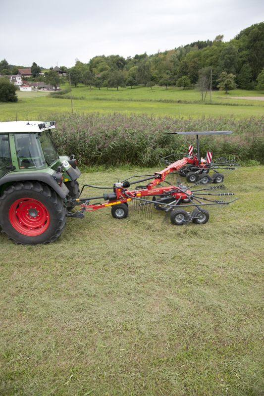 Double Rotor Rakes - Andex 714T VARIO - 714T EVO, CompactLine Gearbox provides almost maintenance free and great strengt during operation