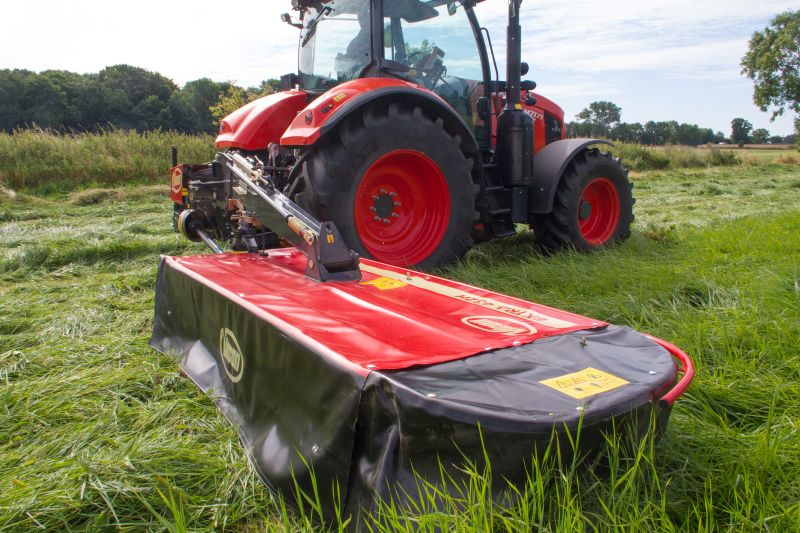 Plain Mowers - VICON EXTRA 432H - 436H - 440H - REAR MOUNTED DISC MOWERS, a disc mower with hydraulic suspension and high performance during field operation