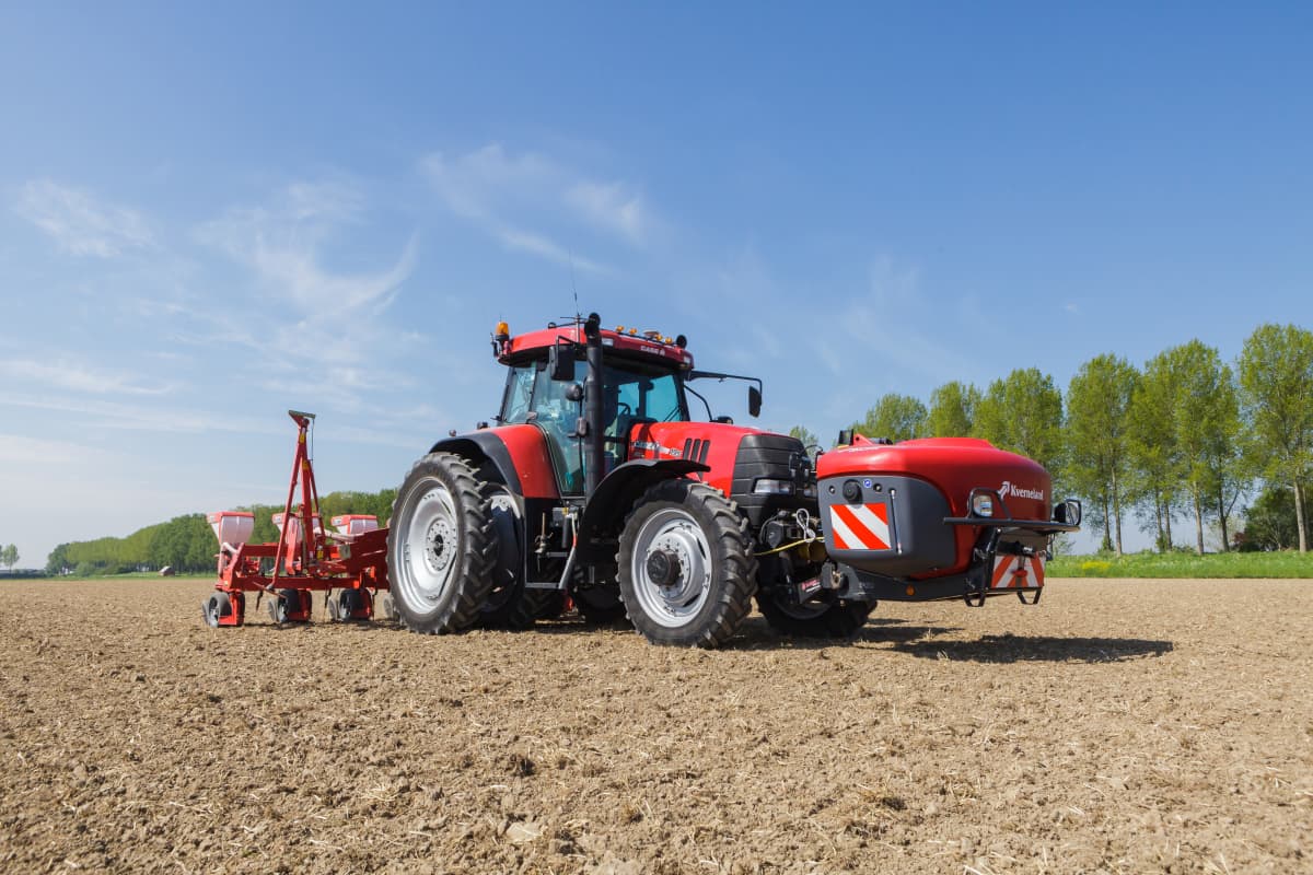 Kverneland iXtra LiFe, appliquer l&amp;amp;amp;amp;amp;#039;engrais liquide pendant le semis, ISOBUS intégré