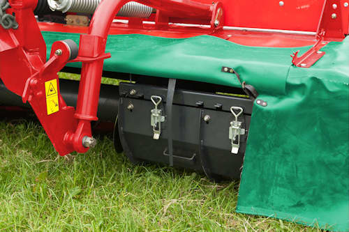 Plain Mowers - Kverneland 2832 FS, designed for narrow and wide operations and has a lowe power requiment