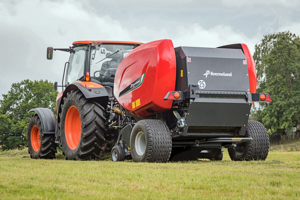 Fixed Chamber round balers - Kverneland 6350 Plus, produced for efficient use and silage conditions