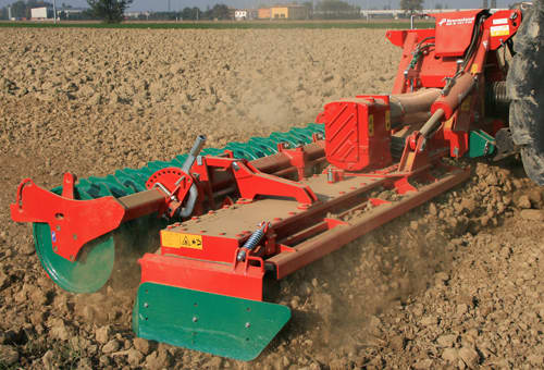 Power Harrows - Kverneland Foldable Power-Harrow's innovative design does not require lateral frame
