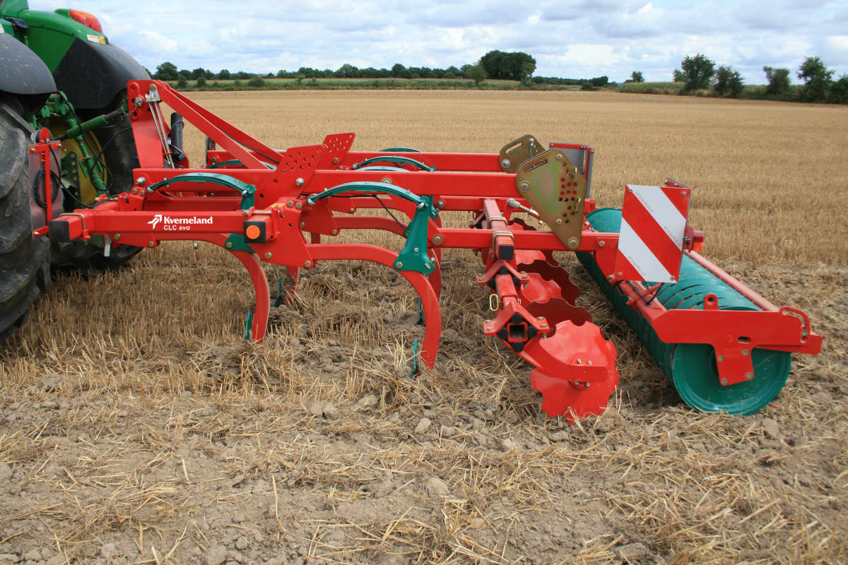 Stubble Cultivators - Kverneland CLC-Evo designed innovated with two bar technology
